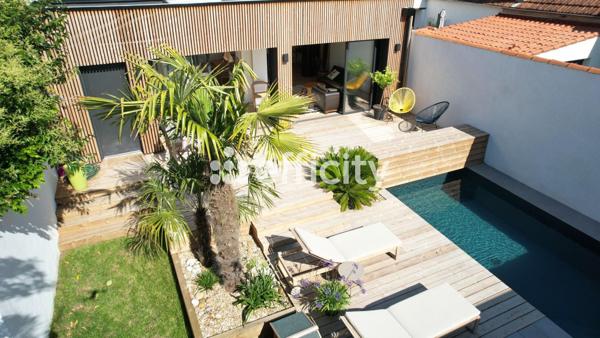 Maison 8 pièces - 182 m² Bien prestige