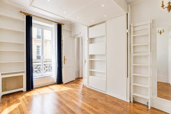 Vente Appartement de luxe Paris 17 4 Pièces 70 m²