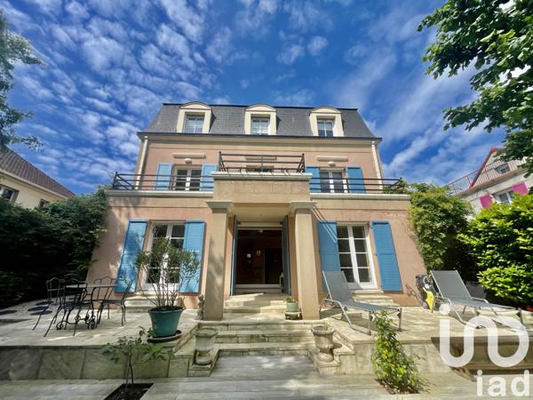 Maison à vendre 8 pièces 213 m² Cergy