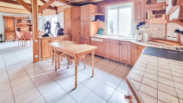 NANTES - Zola - Maison nantaise avec dépendances- idéale investisseurs ou 1er achat !  