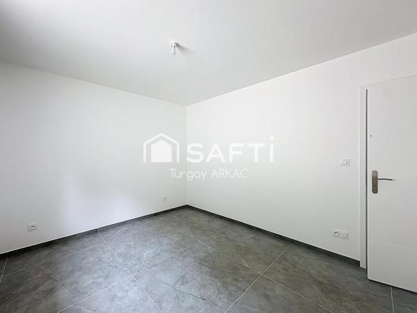 Maison neuve de plain-pied avec piscine - 123 m2 - Champier