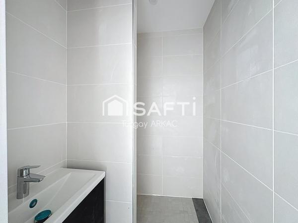 Maison neuve de plain-pied avec piscine - 123 m2 - Champier