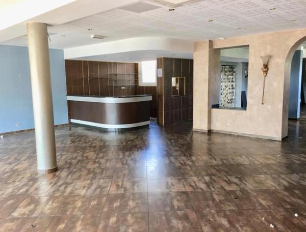 Belle surface de vente de 231 m²