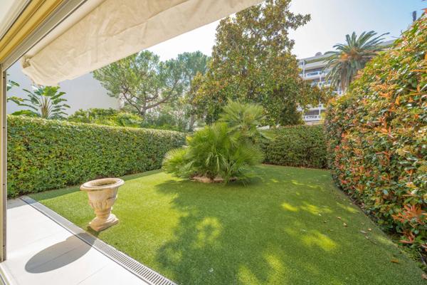 Cannes, Appartement 2 Chambres -  98 m² à vendre