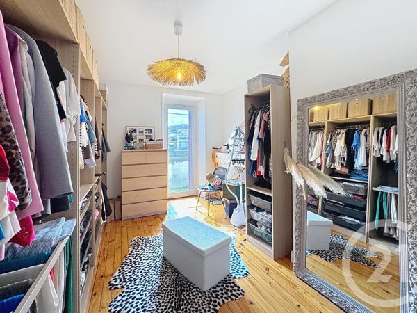 Appartement F4 à vendre  5 pièces - 157 m2 LE PUY EN VELAY - 43