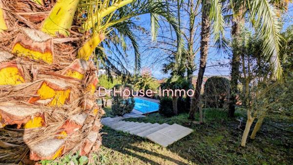 Maison à vendre 7 pièces de 230 m²