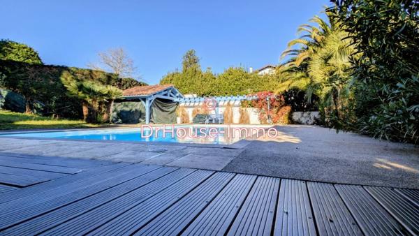 Maison à vendre 7 pièces de 230 m²