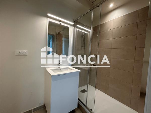 Location Studio 30.96 m² - Guingamp 22200