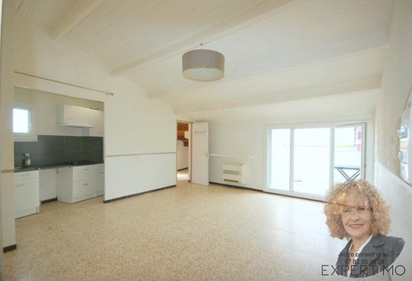 Le Grau-du-Roi (30240) LE GRAU-DU-ROI – CHARME & VOLUMES SOUS LES TOITS