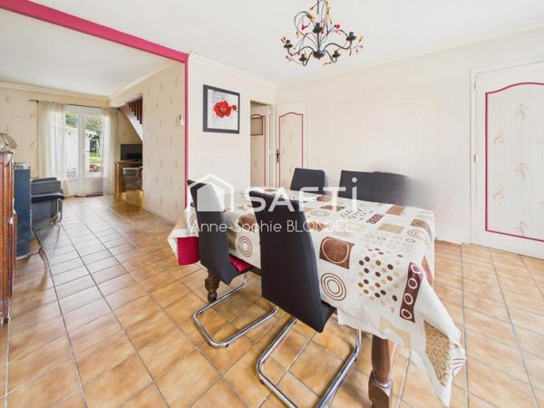 BORDEAUX PRIMROSE Maison 4 chambres à rénover, garage et jardin arboré