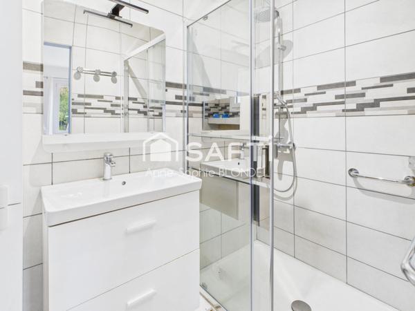 BORDEAUX PRIMROSE Maison 4 chambres à rénover, garage et jardin arboré