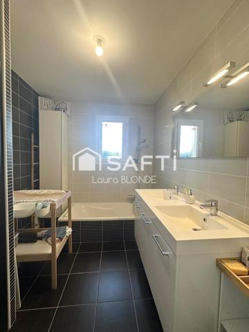 Magnifique Villa de 130 m2 hab sur terrain de 1206 m2