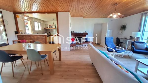 EXCLUSIVITE SAFTI : Maison de 120m2, 4 chambres, sur un terrain de 630m2, garage en 1/2 sous sol, à 500 m du bourg de Mouilleron le Captif