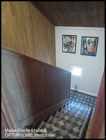 Maison de 4 chambres à PEYRAT LE CHATEAU (87)