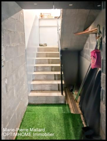 Maison de 4 chambres à PEYRAT LE CHATEAU (87)