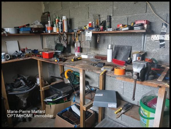 Maison de 4 chambres à PEYRAT LE CHATEAU (87)