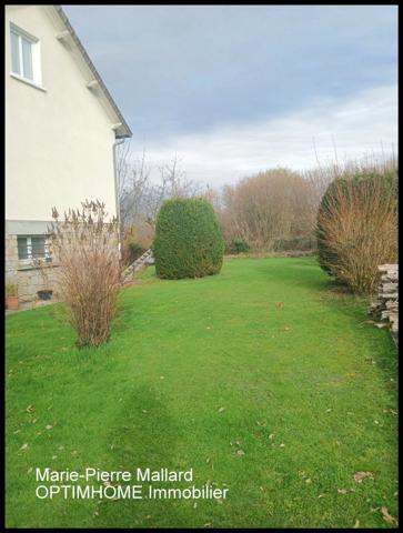 Maison de 4 chambres à PEYRAT LE CHATEAU (87)