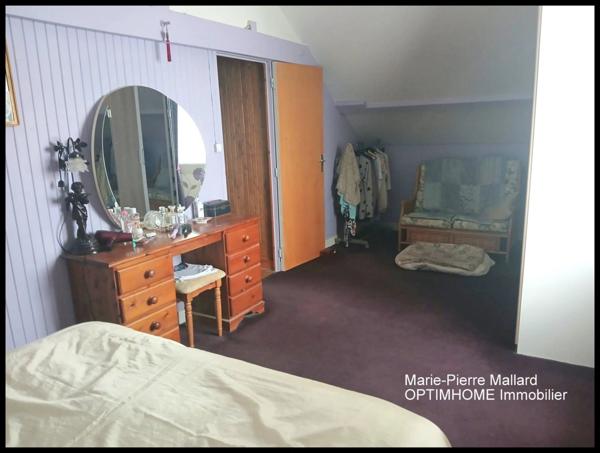 Maison de 4 chambres à PEYRAT LE CHATEAU (87)