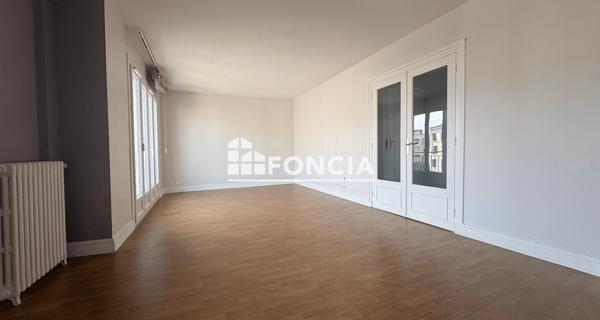 Location Appartement 4 pièces 88.24 m² - Saint-germain-en-laye 78100