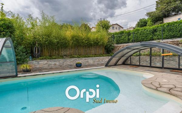 Maison à vendre    5 pièces •  Privas