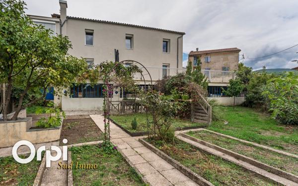 Maison à vendre    5 pièces •  Privas