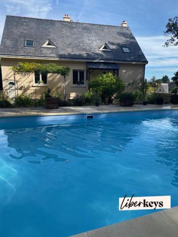 Maison 7 pièces 158 m² 4/5 chambres Le Thoureil