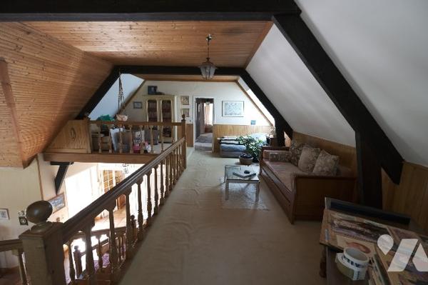 Maison en pierre avec piscine, vue imprenable sur la rance