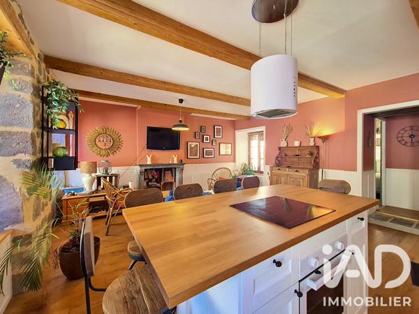 Maison à vendre 7 pièces 110 m² Besse-et-Saint-Anastaise