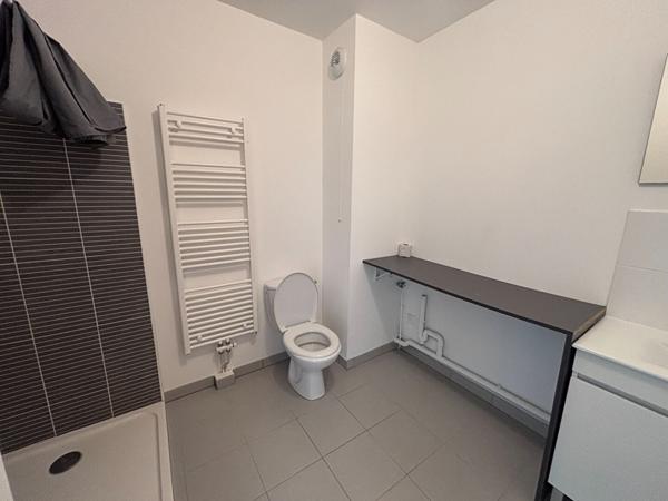 À LOUER - APPARTEMENT - BAULNE