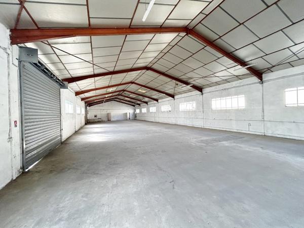 Local commercial Lespinasse, 533 m² sur 3806 m² de terrain