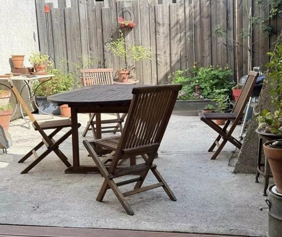 Maison
         7 pièces
        - 170 m² 410 000 € *