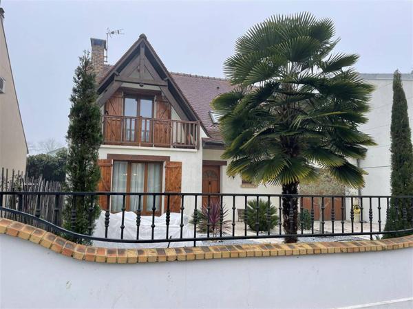 Maison Pontault Combault 6 pièce(s) 110 m2