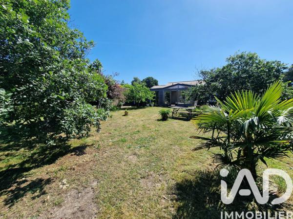 Maison à vendre 5 pièces 109 m² Brem-sur-Mer