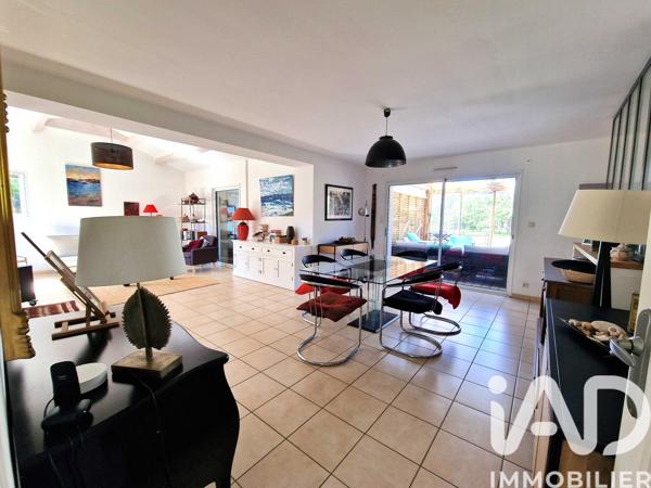 Maison à vendre 5 pièces 109 m² Brem-sur-Mer
