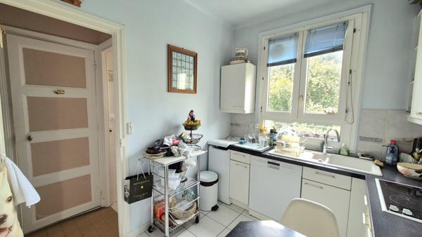 Paris (75015) Charmant 4 pièces proche Parc Georges Brassens