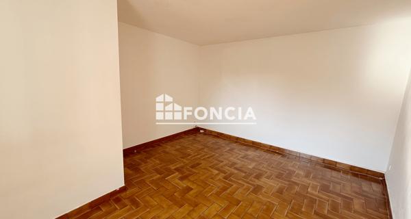 Location Appartement 2 pièces 49 m² - Wissous 91320