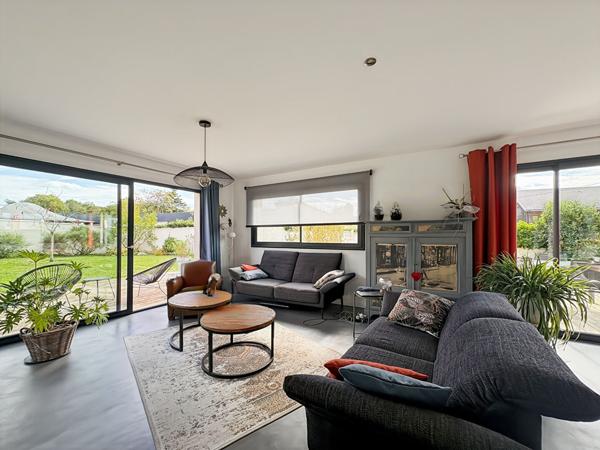 Maison de caractère rénovée avec extension récente