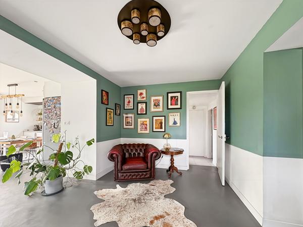 Maison de caractère rénovée avec extension récente