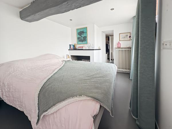 Maison de caractère rénovée avec extension récente