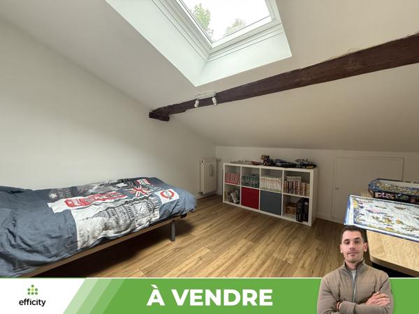 Maison
         5 pièces
        - 94 m² Exclusivité 153 000 € *
