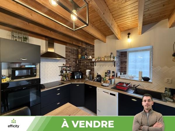 Maison
         5 pièces
        - 94 m² Exclusivité 153 000 € *