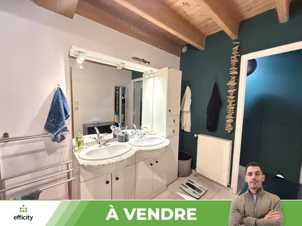 Maison
         5 pièces
        - 94 m² Exclusivité 153 000 € *