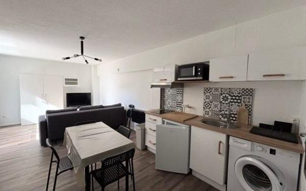 Appartement à louer    1 pièce •  Pau