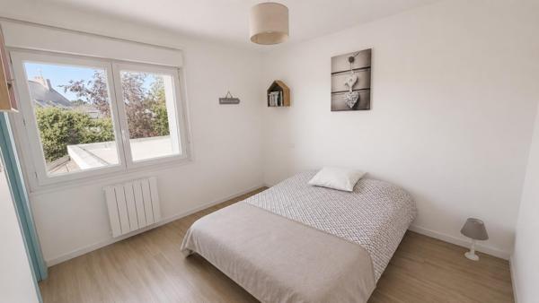 Maison Lannion (Beg Léguer) proche mer - entièrement rénovée - 200 m2