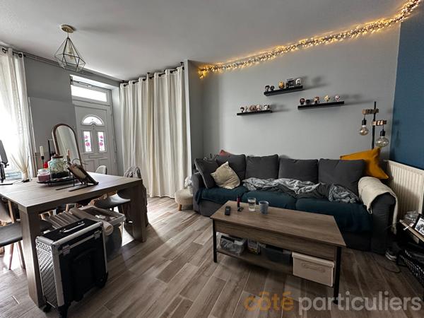 Vente
                Maison55 m² - 3 Pièces -
                    SAINT AMAND MONTROND (18200)