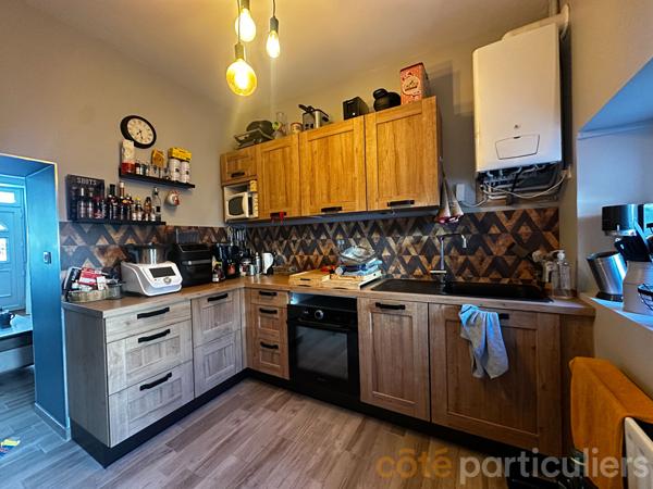 Vente
                Maison55 m² - 3 Pièces -
                    SAINT AMAND MONTROND (18200)