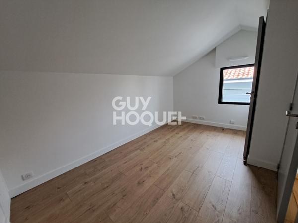 Maison meublée individuelle neuve avec jardin