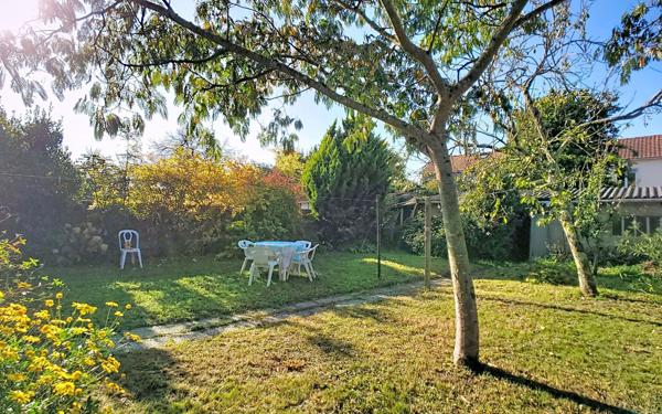 Maison à vendre    4 pièces • 78 m2 Rezé