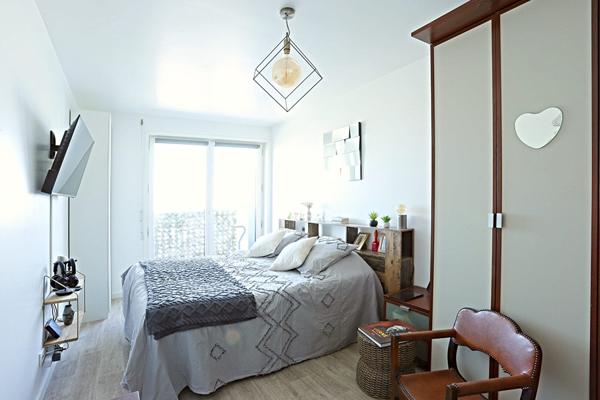 Appartement Nanterre 5 pièce(s) 100 m2 €595 000 ** - Référence 14559