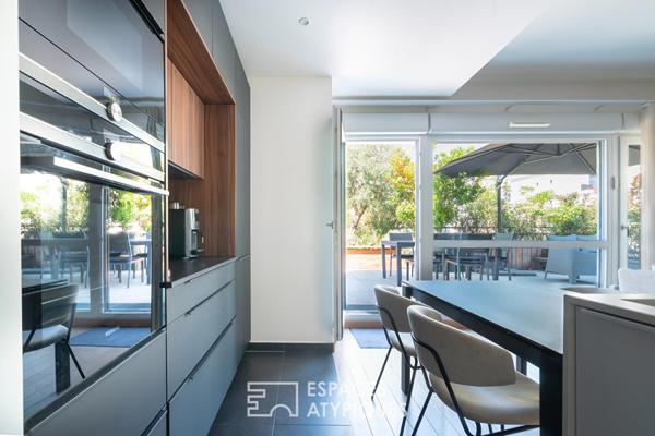 Penthouse avec terrasse végétalisée